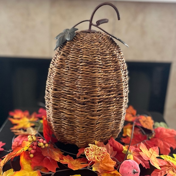 Other - Woven Decorative Pumpkin